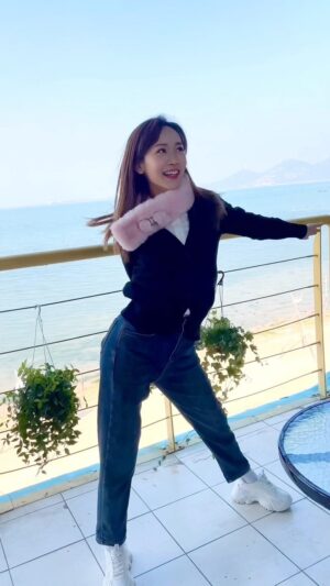 Shirley Yeung Instagram - #海邊#動起來 #楊思琦 #szekikk #楊思琦szeki