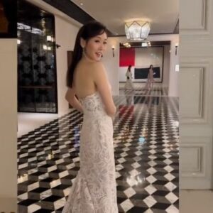 Shirley Yeung Instagram - 聽到這音樂 你們會跟我動起來嗎？

 #楊思琦 #szekikk  #楊思琦szeki #淺跳一下 #杨思琦