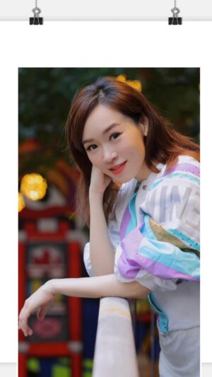 Shirley Yeung Instagram - 學會忘記不快事情，保持心境開朗，看起來更年輕！

#杨思琦#楊思琦 #szekikk #楊思琦szeki 
#座右銘
#开心
#青春