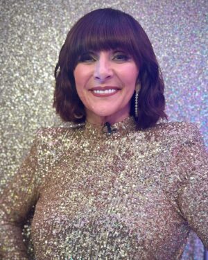 Shirley Ballas Instagram - 💛 please tune in this evening 7.20pm for another results show @bbcstrictly. All our couples want to make it to Musicals Week. 🎭 I hope you all voted to save your favourites. We as judges feel the pressure when it’s the dance off. It’s not easy so make sure you vote as we move into these final weeks 

Thank you @svenbayerbach @janeburstow @alexandriastylist for another fun week of glam. We went for a fringe for tonight’s show … what do you think ? Hugs and love. Thank you all for supporting. Xxx 

#strictly #glam #dance #musicals