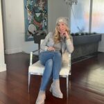 Shirly Brener Instagram - its finally quieting down settling in for the holidays and end of year! i love this time of year not too much stress, cozy at home, time to reflect on all we did the last 12 months and set goals and awesome plans for the coming year 😊☃️❄️🎊👯‍♀️ so happy to have my amazing new boots by @newbellaofficial #newbella 🩶🩶🩶🥾 perf for this time of year or anytime really 🫶 makes me feel cpzu & confident while being super comfortable! use coupon code “01shirly”  for a 18% discount for my followers at https://www.shopnewbella.com/ •shoes @newbellaofficial •jacket @membersonlyusa •jewelry @electricpicks •art @brucerubensteinart 📸 by @milabrenerofficial