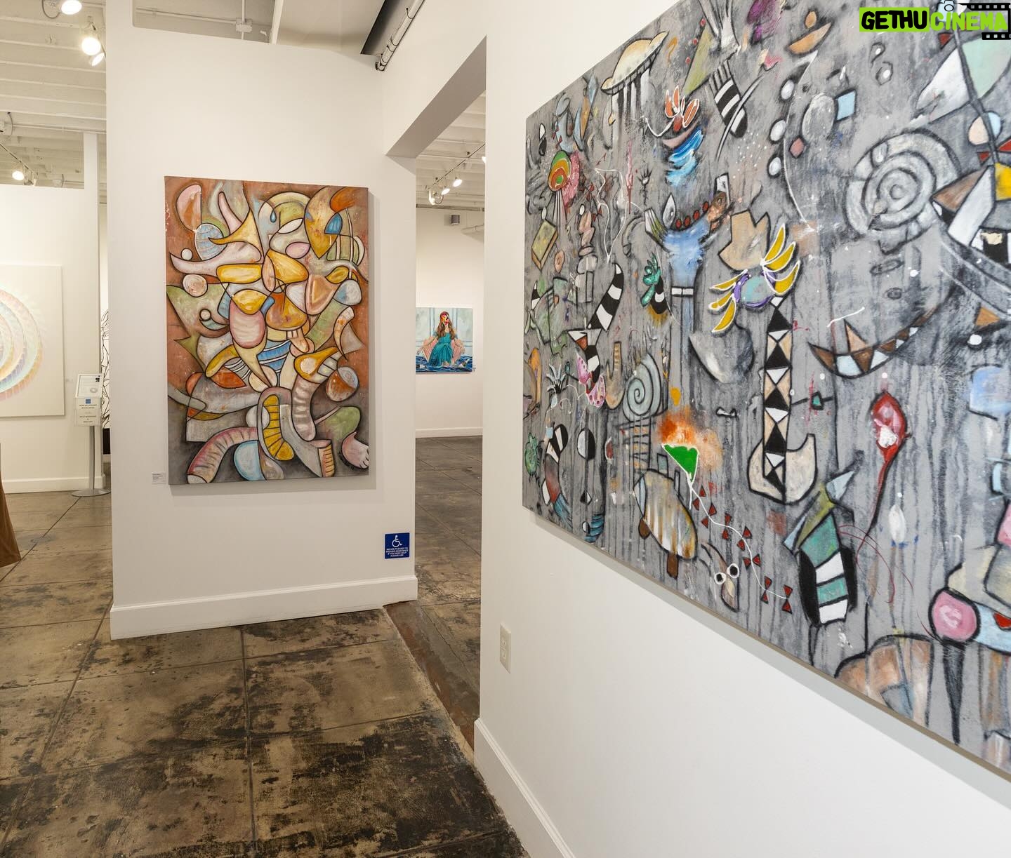 Shirly Brener Instagram - More lovely photos from our AMAZING CHIC OPENING NIGNT!!! for @brucerubensteinart brucerubensteinart Solo Los Angeles Exhibition “WELCOME TO THE PHARCYDE”✨🖼️✨ @artplexgallery thank you to everyone who attended and contributed to the night’s success 🩶🩶👨🏼🎨💫 📸 photography by @matthew_deere_art 👈🏼👈🏼👈🏼 swipe for more