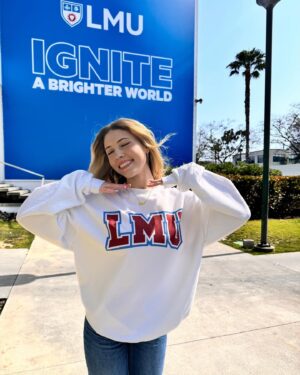 Shirly Brener Instagram - OFFICIALLY A LION!!! 🦁🤍💙❤️

dreams do come true!! ✨✨
after a tough year at her previous university…while she made numerous films, won awards & made some friendships, ultimately was not the right fit.  so she worked extra hard and got into one of her dream schools !! to make things extra magical they are granting her the highest amount (well deserved) of merit as well as transfer-excellence scholarships which is gonna help get her through her education ar this wonderful highly revered institution!! proud cannot describe it!! GO LIONS!!