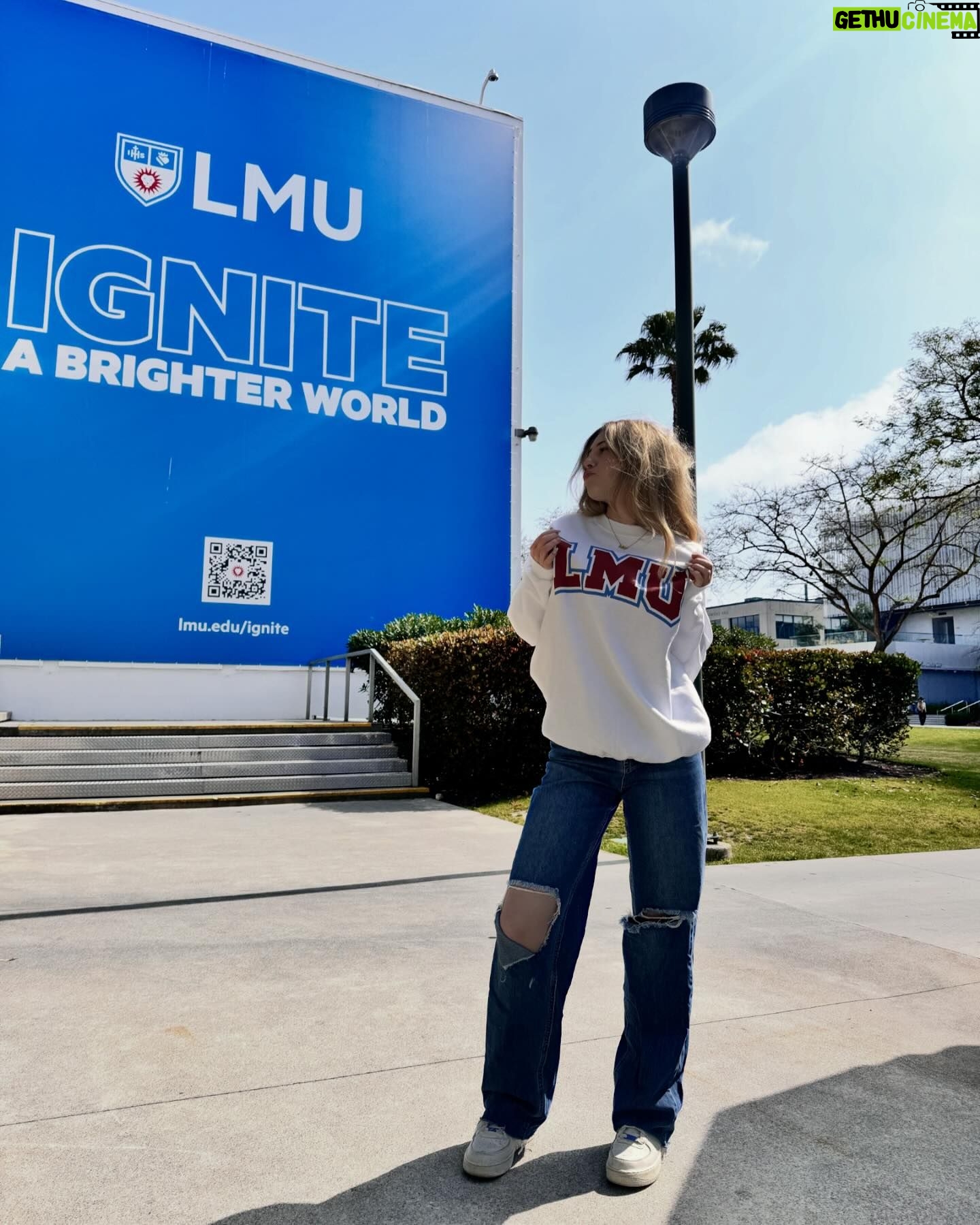 Shirly Brener - 6.9K Likes - OFFICIALLY A LION!!! 🦁🤍💙❤️
dreams do come true!! ✨✨
after a tough year at her previous university…while she made numerous films, won awards & made some friendships, ultimately was not the right fit. so she worked extra hard and got into one of her dream schools !! to make things extra magical they are granting her the highest amount (well deserved) of merit as well as transfer-excellence scholarships which is gonna help get her through her education ar this wonderful highly revered institution!! proud cannot describe it!! GO LIONS!!