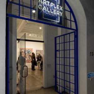Shirly Brener Instagram - SPECTACULAR OPENING NIGNT!!! ✨🌻🌷🌻💐🌷💫brucerubensteinart  Solo Exhibition in Los Angeles “WELCOME TO THE PHARCYDE”✨🖼️✨ at @artplexgallery

show will be running through end of month 👨🏼‍🎨 
👈🏼 swipe for more cool photos 

• 📸 ph by @matthew_deere_art