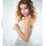 Shirly Brener Instagram - JUJU’S ICON SEPTEMBER COVER IS OUT!! 🧚🏻‍♀️🍁 just in time for my bday month so much to look fwd to!! ✨✨ Happy Sept 1st everyone! this month and this season is our favorite! 🍂🎃 we have so much to be grateful for this year, Its gonna truly be iconic ⚡️💫💫 thank you to all the talented and good humans who collaborated and worked so hard on this cover story 👇🏼 MAG @iconfashionmag PH @demarest_photography GRAPHIC ART @demarest4_art HMIU @martinlanechristopher DRESS @tutudumonde SOCIAL @yoavdavis MGMT @aprilmillsent PR @advantage_pr
