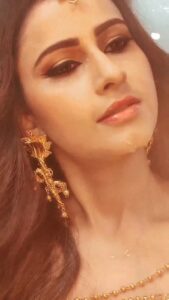 Shivani Tomar Instagram - ✨ Makeup @bhoslesukrut