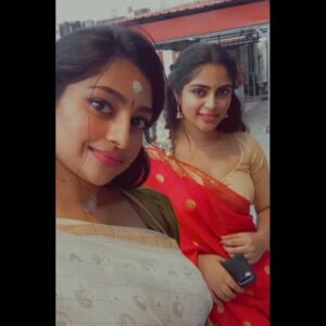 Shiyara Sharmi Instagram - Finding peace within the walls of temple ✨😌🤞🤞

.

.

.

#sharmi #shalini