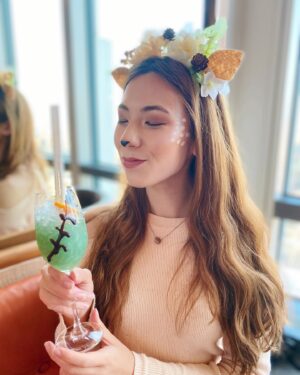 Shizuka Anderson Instagram - Hope everyone had a fun Halloween!! 🎃🦇🕸

I celebrated by dressing up for a cheeky Halloween afternoon tea at @andaztokyo with my partner in crime @bakairu . Can you guess what our last-minute costumes are supposed to be?!😛 (I made mine that morning using items from Daiso.) 😆

Halloween tea was fun as always and each sweet and savory amuse-bouche was spooky, delectable and super adorable at the same time. 😍🎃👻

I even got a little early birthday surprise… but more posts to come on my special birthday festivities for this year! 😛🎂❤️✨

#happyhalloween🎃 #halloweenafternoontea #andaztokyo #afternoontea #tokyo #traveljapan #tokyoviews #ハロウィン #仮装 #アフタヌーンティー #アンダーズ東京 #ハロウィンアフタヌーンティー #東京