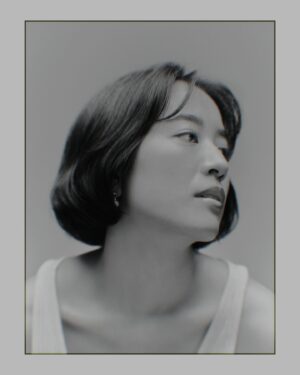 Shizuka Ishibashi Instagram - 🐛🦋🌍

今年はたくさん学びがあって、これからの人生がとても楽しみになる一年でした💯
いつも作品を観たり聴いたりしてくれる皆さん、
ありがとう。
Love and gratitude to everyone around me.
Happy holidays!

Thank you @timgallo for always guiding me and teaching me the abundance of life🙏🏻💫

Photography by Tim Gallo
