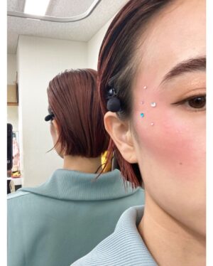 Shizuka Ishibashi Instagram - 木ノ下歌舞伎「桜姫東文章」
無事に全公演おわりました🌸
くぅー桜姫、ぶっ飛んでたぜ！

観にきてくれた皆さんありがとうございました🙏🏻✨

赤髪シリーズ楽しかった🔥
