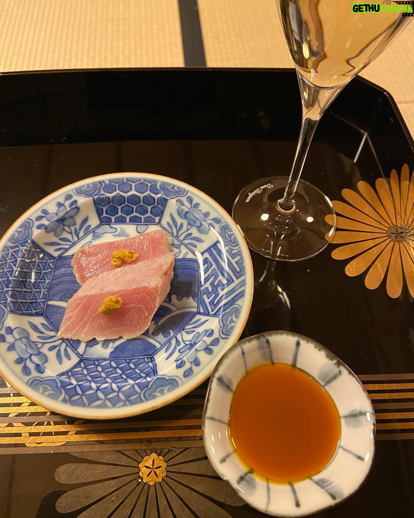 Shoko Tamura - 3.9K Likes - ユナイテッド航空のディナーイベントに行ってきました!
久しぶりの菊乃井さん、とても美味しかったです🩷
#菊乃井#赤坂グルメ#田村翔子