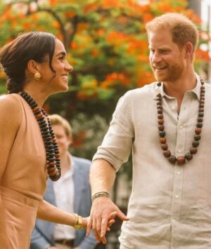 Shola Mos-Shogbamimu Instagram - The love language that exudes from Harry and Meghan’s touch is a body language that should be studied. They aren’t just husband and wife, lovers & parents of Archie & Lilibet. They’re best friends. 

We love to see it ❤️ #HarryandMeghaninNigeria