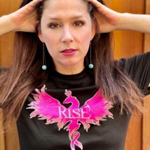 Shoshannah Stern Instagram - We have the power to #Rise above anything, and @samsmithgrams is a shining example of just that. I'm proud to stand with her in support of @equalhope_il and the wonderful work they're doing for all women. Get your own tee at @shopstands! #ForSam