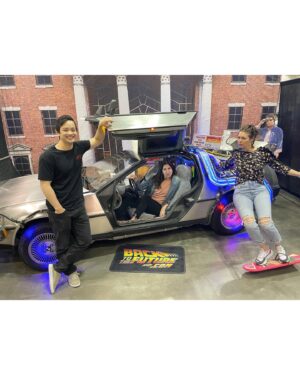 Shoshannah Stern Instagram - Thank you Huntsville! Also @osricchau for making @alainahuffman and I take pictures with the Delorean @djqualls for being @djqualls @sunsetmoonshine for her amazing artwork @lea_thompson for being an awesome booth neighbor @_tan_da_man_ for being the most excellent right hand man/mustache haver & everyone who came by to meet me for being so nice! 🤟