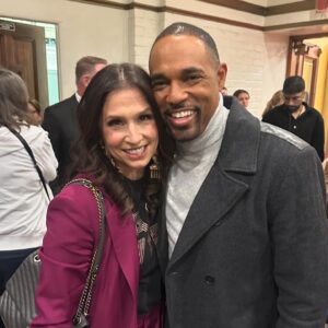 Shoshannah Stern Instagram - When I was 18 I saw a film set for the first time & got to meet @vincentdonofrio. He was incredibly kind to me—enough I decided that was what I wanted to do. Three years later I booked my first acting job with @jasonwinstongeorge who I run into years later at the premiere of @marvel’s Echo which I had the privilege of helping write with some very talented people. It stars the magnificent @alaquacox and… Vincent D’Onofrio. Sometimes life leads you full circle. ⭕️ 🙏 All episodes drop today on @disneyplus & @hulu.