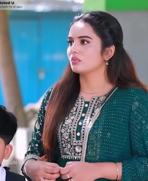 Shreegopika Chandran Instagram - A journey with beautiful memories 💕
It’s time to thank all the audience of Anbevaa for the love and support. Kanmani was one of my favourite character and it’s very close to my heart. Once again thanking all my lovely audience for your ANBE 💕

@suntv @saregamatvshows_ @brvssk