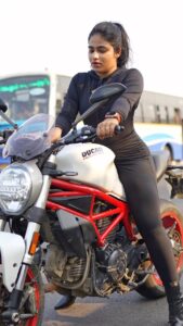 Shruthi Selvam Instagram - Who love Ducati here? 😎🙈♥️ . Vc: @_.the__kk._ . #shruthiselvam #bike #bikelovers #bikegirl #bikerider #rider #ducati #ducatimonster