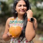 Shruthi Selvam Instagram – 🌼🌴 
.
#shruthiselvam #travel #throwback