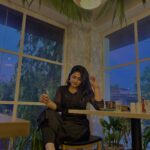 Shruthi Selvam Instagram – Tere Vaaste 🙈 
I’ll bring you the moon from the sky 🌙 
.
#shruthiselvam #terevaaste
