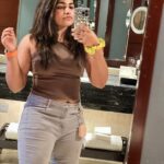 Shruthi Selvam Instagram – 1,2,3,4 or 5?? Which one is your fav?🙈🤍 
.
#shruthiselvam