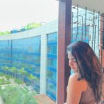 Shruthi Selvam Instagram – 1,2,3,4 or 5?? Which one is your fav?🙈🤍 
.
#shruthiselvam