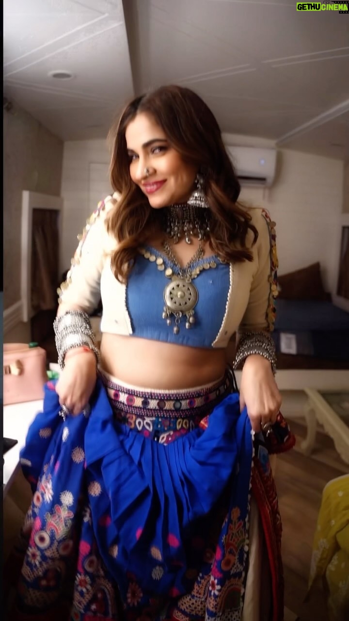 Shruti Pathak - 547 Likes - About last night 💙 @great_indian_dandiya_festival @hungamamusic @evalive.in
Shot by @skyroving
Outfit by - @_hot.io
Jewellery by - @silver.kiosk
Styled by - @style_by_hetaljogi