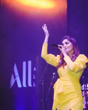 Shruti Pathak Instagram - The sensational Bollywood diva, Shruti Pathak, is all set to light up the stage!
Her enchanting voice and captivating stage presence will make your hearts dance with joy! 
Don't miss the chance to witness her magical performance at the Great Indian Dandiya Fest!

Initiative by:
@evalive.in 
@hungamamusic
@artistaloud
@hungama_play
@realbollywoodhungama
@heftyverse
@hungamagamestudio

In partnership with: 
@adventuresproduction

Ticketing Partner:
@insider.in

#GarbaMagic #TalentedArtist #DanceToTheRhythm
#ShrutiPathak #ShrutiPathakLive