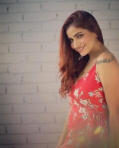 Actress Shruti Pathak HD Instagram Photos and Wallpapers April 2023