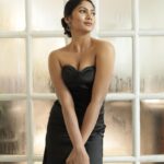 Shruti Reddy Instagram - Well-versed in etiquette! ♥️ 📸: @deepak_durai_photography Retoucher: @ashishsom @manassompurapix Makeup & hair: @deepasalomi Managed by: @thanga_18 @mahendrababu2590