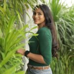 Shruti Reddy Instagram - 💚✨ 📸: @deepak_durai_photography Retoucher: @ashishsom @manassompurapix Makeup & hair: @deepasalomi Managed by: @mahendrababu2590 @thanga_18
