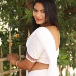 Shruti Reddy Instagram - #beautiful #life 🤍🤍🤍 Photography: @sat_narain Retoucher: @ashishsom @manassompurapix Outfit: @kavyavijay_designstudio Hair styling: @_gayathri_makeoverartistry_ Managed by: @mahendrababu2590 @thanga_18