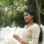 Shruti Reddy Instagram - Personified 🤍✨ 📸: @deepak_durai_photography Retoucher: @ashishsom @manassompurapix Makeup & hair: @deepasalomi Managed by: @thanga_18 @mahendrababu2590