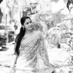 Shruti Reddy Instagram - This #saree in #blackandwhite feels like a #dreamy #movie 🤍💗🦋
