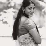 Shruti Reddy Instagram - This #saree in #blackandwhite feels like a #dreamy #movie 🤍💗🦋