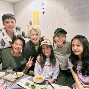 Shu-Han Liang Instagram - - 88‘ day 
感謝阿母辛苦的母兼父職把立德養大🤣
除了祝你父親節快樂以外，還有8月壽星快樂🎊

祝大家都幸福美滿天天開心，擁抱美麗人生😎