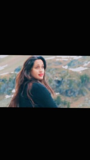 Shweta Pandit Instagram - Snow cladded mountains, my music and the astounding beauty everywhere . Just a glimpse of my single, #pyaarhai , shot somewhere in the northern hemisphere, where i saw not a single person till wherever my eyesight could reach. Heavens.