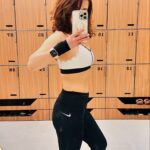 Shweta Gulati Instagram – I know you will continue to watch over us.. 🖤
I promise to make you proud. 
Love you forever.

Workout powered by @steadfastnutrition 💪