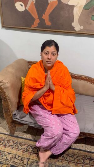 Shweta Gulati Instagram - Bharat ki Beti hoon mien @narendramodi “haar” shabd meri shabdawali mien nahi hai🙏🏻.
.
Iss Ram Rajya mien hum betiyon aur mook praniyon ki suraksha ki bhi yojna banayen. Mujhe kewal 10min chahiyen aapke🙏🏻.
.
.
.
.
.
#jaishreeram #jaihind #satyamevjayate #modi #narendramodi #bharat #ramrajya #bjp #bjp4india #vandemataram #beti #india #indian #pradhanmantri #modisarkar #justicefordogs #indianwomen #bhartiyenaari #seva #doglover #doglovers #dogmom #dogmoms #animallover #animallovers #ahimsâ