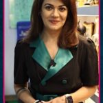 Shweta Gulati Instagram - The 1Min Show With Shweta Gulati @ishwetagulati पहा 'अफलातून' तुमच्या जवळच्या सिनेमागृहात. #PlanetMarathi #ShwetaGulati #the1minshow #Aflatoon #marathimovie #watchnow