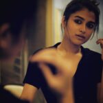 Shyamoupti Mudly Instagram - স্তব্দ আজ চারিদিক, চোখ দুটো স্থির. অপেক্ষা একটা দমকা হাওয়ার, যা আবার নতুন করে অস্থির করে তুলবে চারিদিক. প্রাণ জুড়াবে আবার….. শ্যামৌপ্তী #shyamoupti #love #life #time #positive #hope #stayhappy #stayhealthy