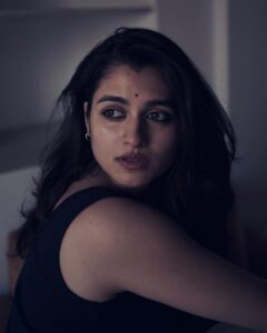 Shyamoupti Mudly Instagram - ♥️🖤 #shyamoupti #life #love #time #space #me #positive #start #newthings #hope #motivated #stayhappy #stayhealthy