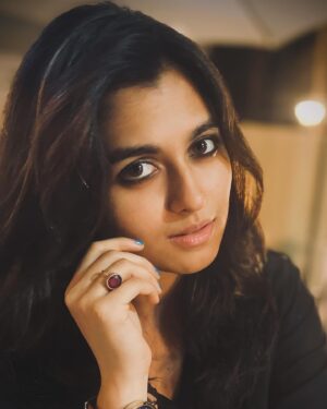Shyamoupti Mudly Instagram - Eyes are the windows to the soul♥️🖤

#shyamoupti#love#life#me#time#space#stayhappy#stayhealthy