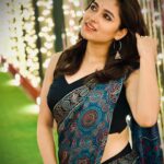 Shyamoupti Mudly Instagram - আমি যদি চলে যাই’ নীল আকাশের কাছে~ ~আমায় তুমি খুজে নিয়ো’ সন্ধা তারার মাঝে~ #shyamoupti#life#love#time#space#stayhappy#stayhealthy