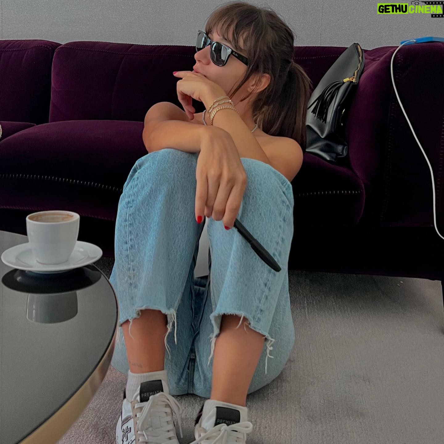 Sibel Aytan Instagram - Son fotoğrafta semtteyim hemen sinirlenmeyin🧡 #alreadymissit #somuchfun #somuchlove #thankful #mondaymotivation