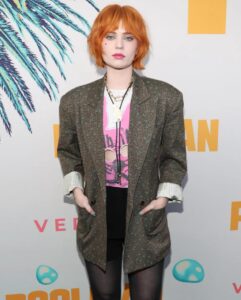 Sierra McCormick Instagram - Love really was alive in Los Angeles last night for the premiere of @poolmanmovie 🌴