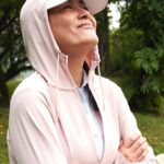 Sigi Wimala Instagram – Tee it high, let it fly, it’s golfing time! Setiap golf course tuh is a perfect place for healing, that’s why i enjoy playing golf.
Teriknya matahari is not a big problem buat aku, karena aku pake jacket UV Protection dari @uniqloindonesia yang bisa melindungi kulit aku dari sinar UV sampai 90%!!!

Enjoy your healing time under the sun with UNIQLO UV Protection ☀️ 
Check out the collection NOW at UNIQLO stores / UNIQLO.com

#UniqloUVProtection #UVProtectionWear #MySunshineRoutine