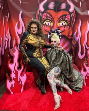 Sigourney Beaver Instagram - 👹👹Caught some cutie pics with all these cool kids at @rupaulsdragcon 👹👹
