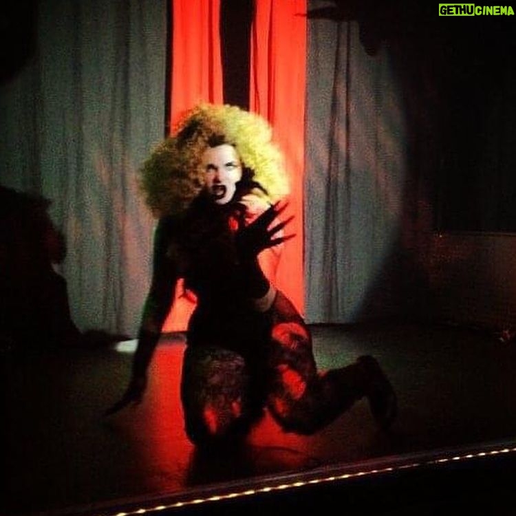 Sigourney Beaver - 16.9K Likes - 💚✨💚DES MOINES💚✨💚
💚✨💚Plz enjoy these low quality android photos that make me audibly cringe of Baby Beaver. Before I was able to do drag, I began taking the stage as a burlesque artist! This Saturday I’ll be having a full circle moment as I make my return to Des Moines for @leolaflash Feminine Wiles Burlesque Revue at the Stoner Theatre!! To all of my friends in Des Moines please come out and see the difference that 9 years and a nice wig can make💚✨💚
💚tickets available at https://my.desmoinesperformingarts.org/0/8037 💚