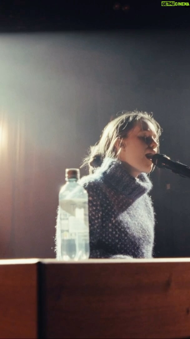Sigrid Instagram - tour diary out noooow on YouTube! and before u say anything about my pitch this was soundcheck hehehe